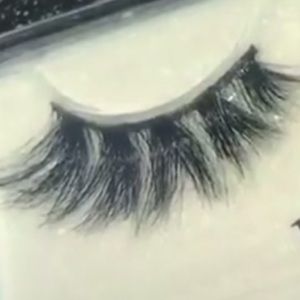 Meet your Posher, Alicia